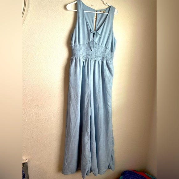 Chic Light Blue Sleeveless Jumpsuit wide leg size L - Picture 1 of 7